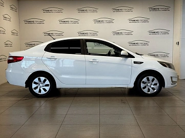 Kia Rio, 2013г., передний привод, механика