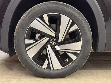 Volkswagen Teramont, 2025г, полный привод, робот