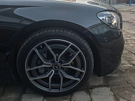 Mercedes-Benz E-Класс, 2020г, полный привод, автомат