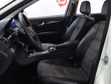 Mercedes-Benz C-Класс, 2009г, задний привод, автомат