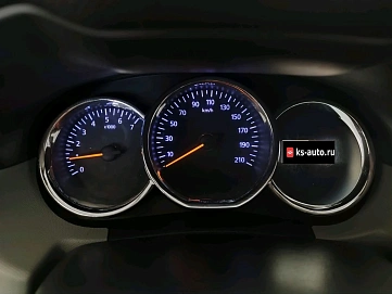 Renault Duster, 2019г, передний привод, механика