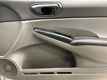 Honda Civic, 2006г, передний привод, механика