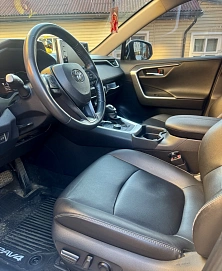Toyota RAV4, 2021г, полный привод, вариатор