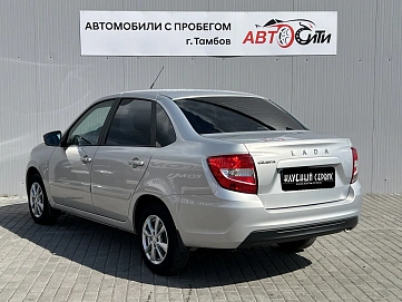 Lada (ВАЗ) Granta, 2021г, передний привод, механика
