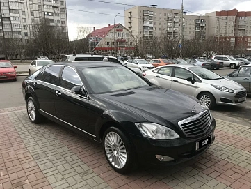 Mercedes-Benz S-Класс, 2005г, задний привод, автомат