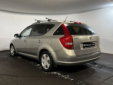 Kia Ceed, 2011г, передний привод, механика