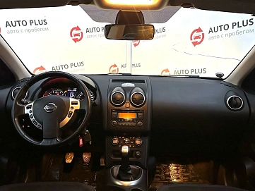 Nissan Qashqai, 2012г, передний привод, механика
