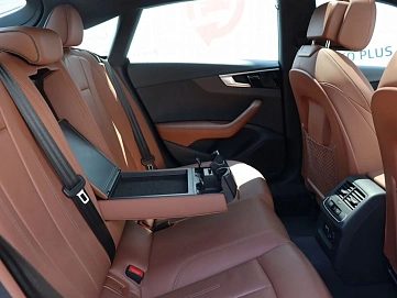 Audi A5, 2022г, полный привод, робот