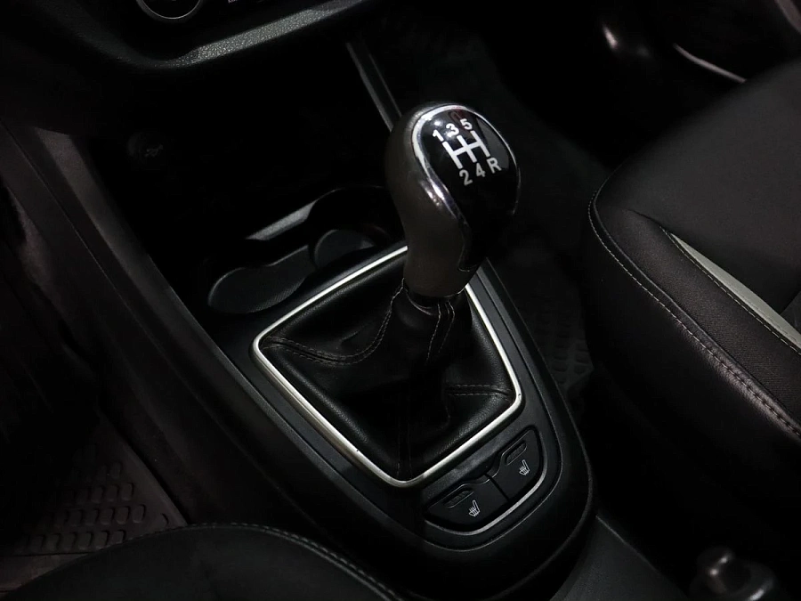 Lada (ВАЗ) Vesta, 2018г., передний привод, механика