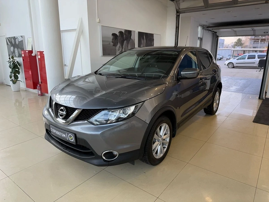 Nissan Qashqai, 2016г., передний привод, вариатор