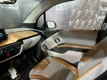BMW i3, 2014г, задний привод, автомат