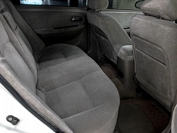 Kia Magentis, 2004г, передний привод, механика