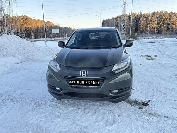 Honda Vezel, 2017г, передний привод, вариатор