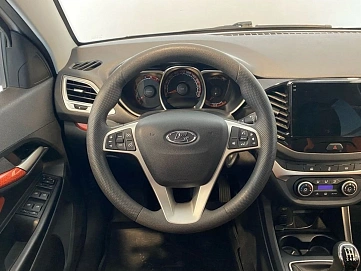 Lada (ВАЗ) Vesta, 2019г, передний привод, механика