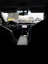 Toyota Camry, 2020г, передний привод, автомат