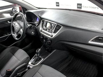 Hyundai Solaris, 2021г, передний привод, автомат