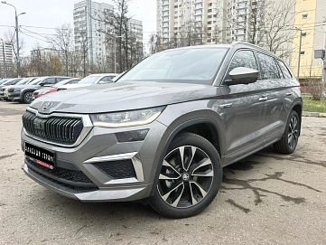 Skoda Kodiaq, 2025г, полный привод, робот