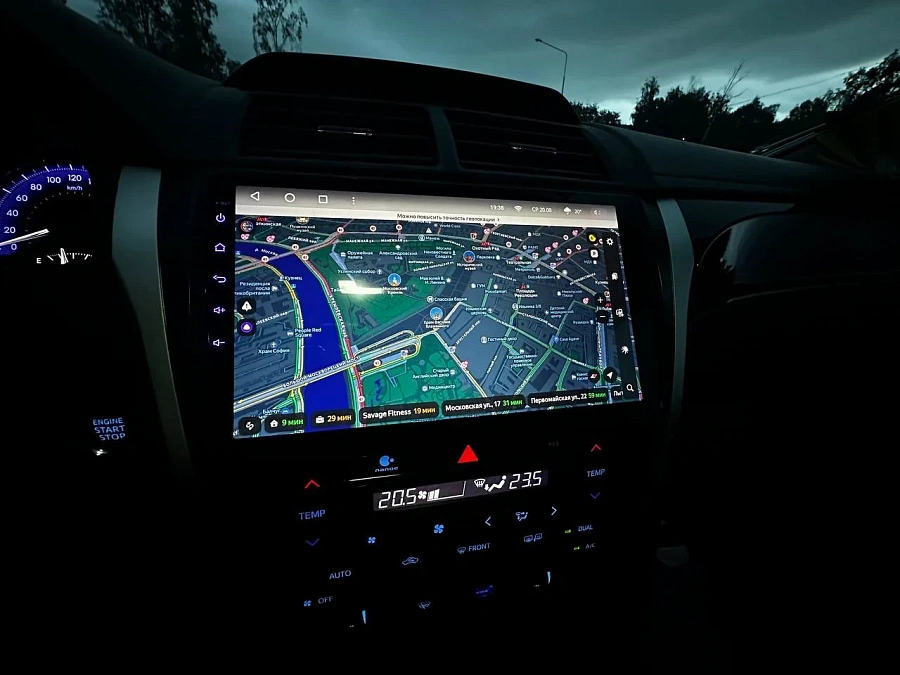 Toyota Camry, 2016г., передний привод, автомат