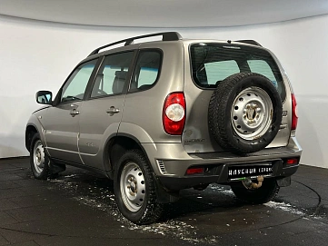 Chevrolet Niva, 2012г, полный привод, механика