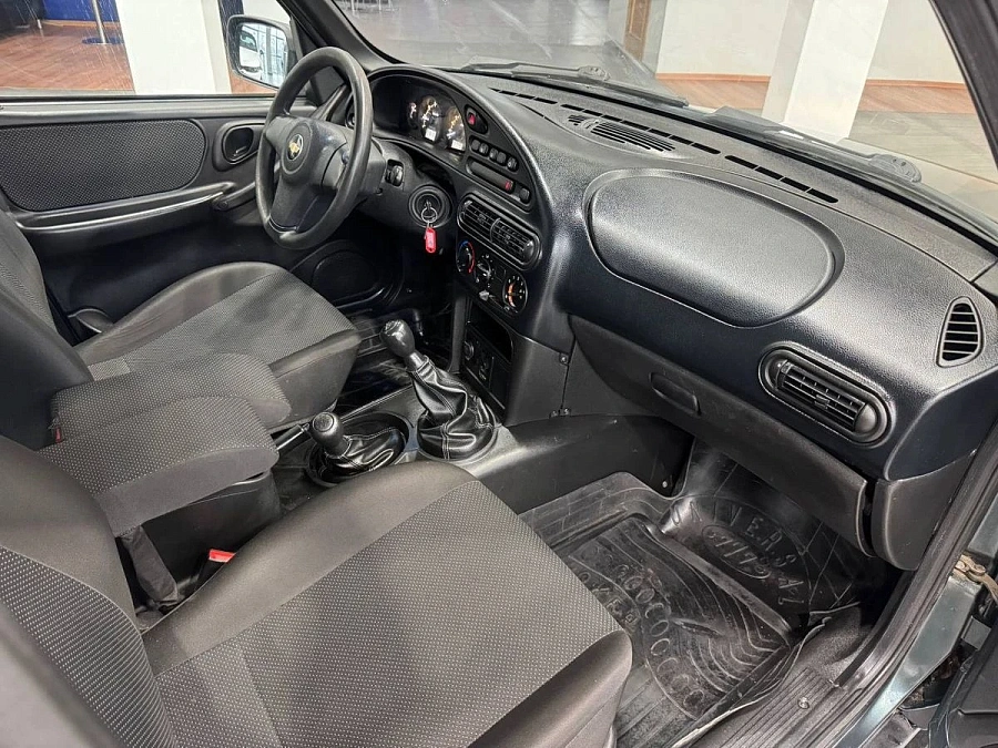 Chevrolet Niva, 2018г., полный привод, механика