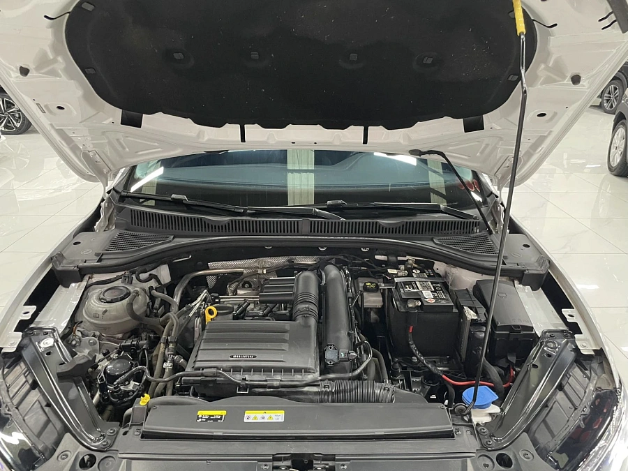 Volkswagen Jetta, 2022г., передний привод, автомат