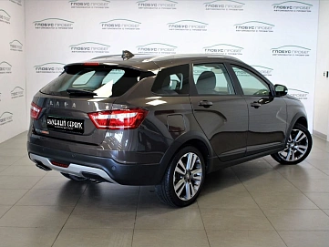 Lada (ВАЗ) Vesta, 2019г, передний привод, механика