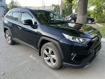 Toyota RAV4, 2021г, полный привод, автомат