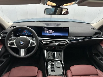 BMW 3 серии, 2022г, задний привод, автомат