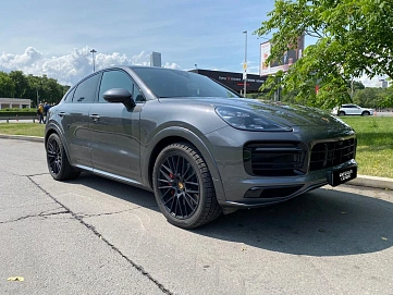 Porsche Cayenne, 2022г, полный привод, автомат