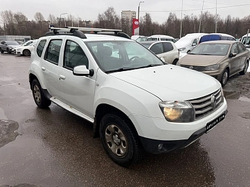 Renault Duster, 2015г, полный привод, механика