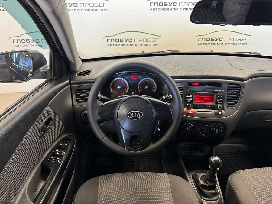 Kia Rio, 2010г., передний привод, механика