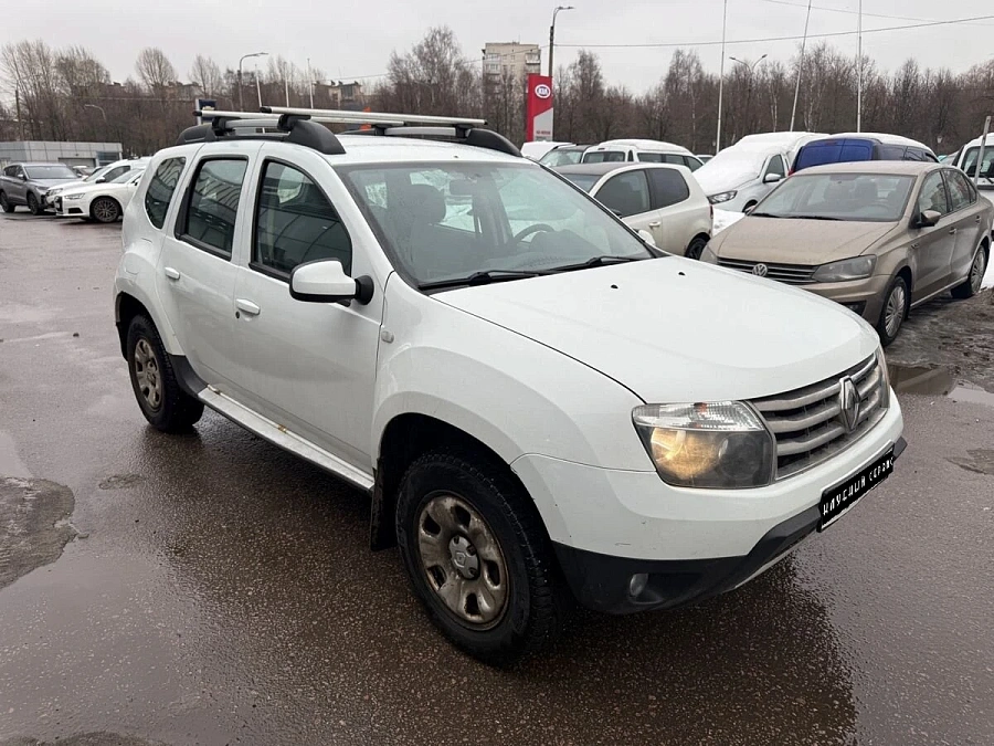 Renault Duster, 2015г., полный привод, механика