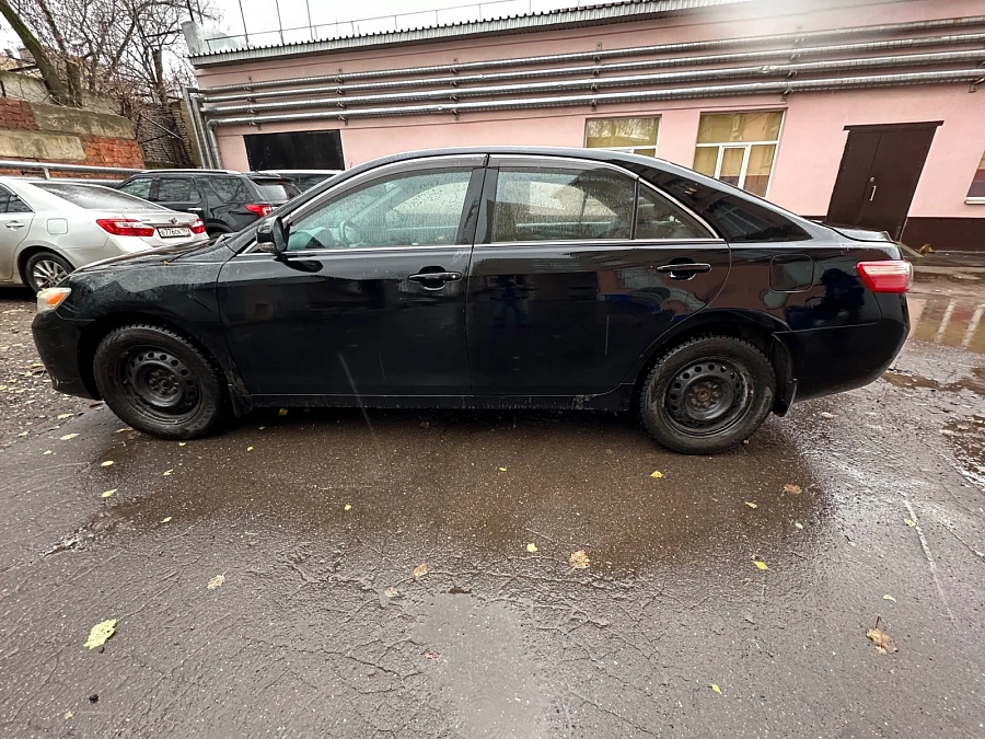 Toyota Camry, 2010г., передний привод, автомат