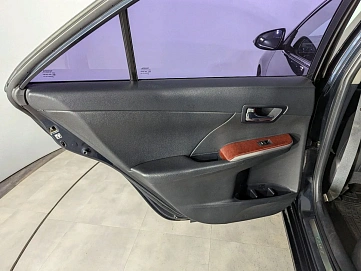 Toyota Camry, 2013г, передний привод, автомат