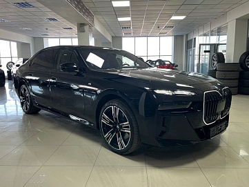BMW 7 серии, 2024г, полный привод, автомат