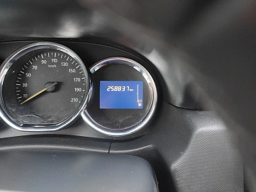 Renault Duster, 2016г, полный привод, автомат