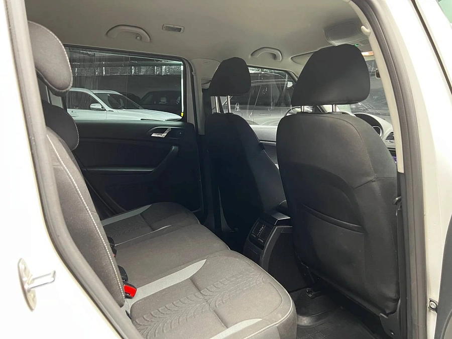 Skoda Yeti, 2017г., передний привод, автомат