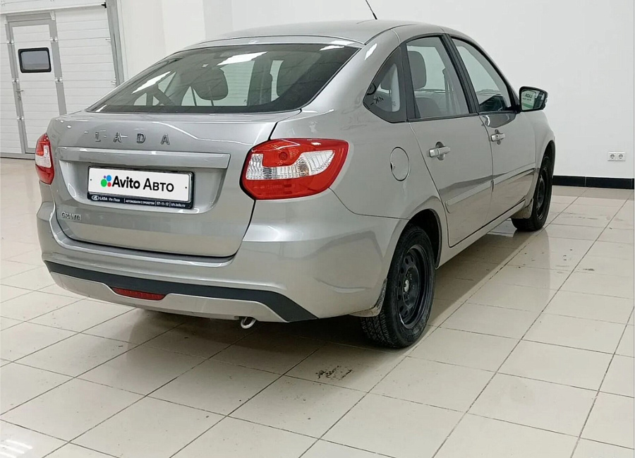 Lada (ВАЗ) Granta, 2022г., передний привод, механика