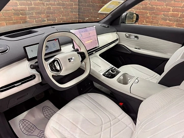 Geely Galaxy Starship 7, 2025г, передний привод, автомат