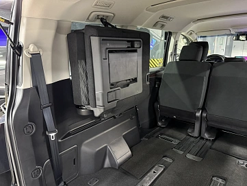 Mitsubishi Delica D:5, 2025г.