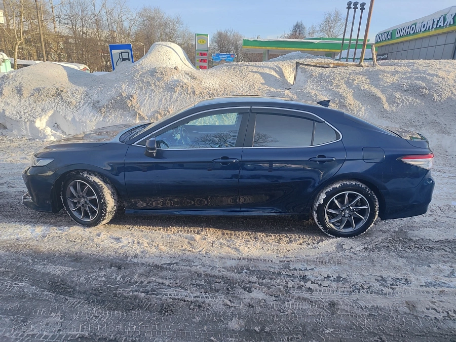Toyota Camry, 2018г., передний привод, автомат