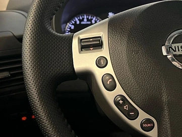 Nissan X-Trail, 2012г, передний привод, автомат