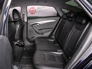 Hyundai i40, 2013г., передний привод, автомат