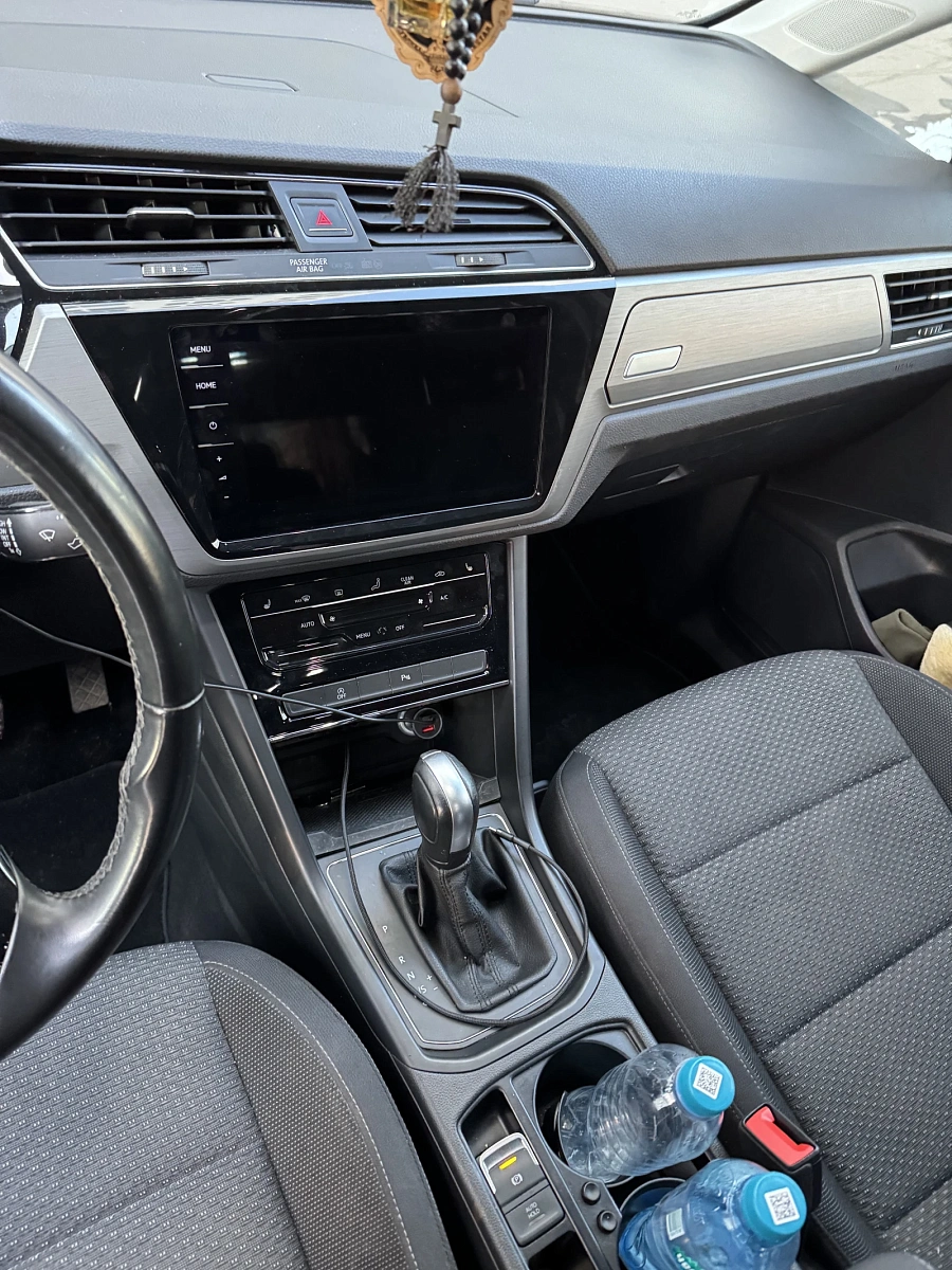 Volkswagen Touran, 2019г., передний привод, робот