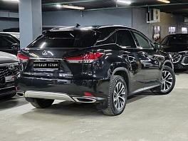 Lexus RX, 2020г, полный привод, автомат