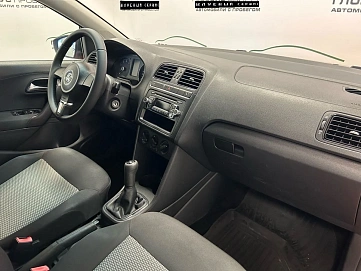 Volkswagen Polo, 2009г, передний привод, механика