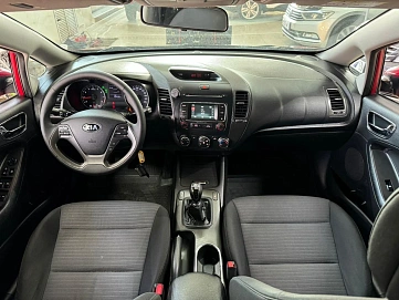 Kia Cerato, 2013г, передний привод, механика