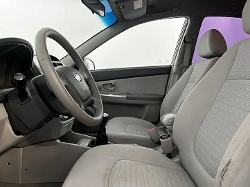 Kia Cerato, 2006г, передний привод, механика