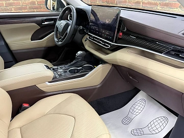 Toyota Highlander, 2025г, полный привод, автомат