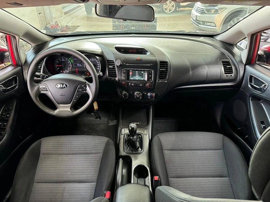 Kia Cerato, 2013г., передний привод, механика